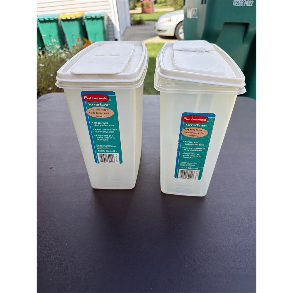 2 Rubbermaid Servin Saver Food Cereal Storage Containers Almond Lids 1.3 Gal
